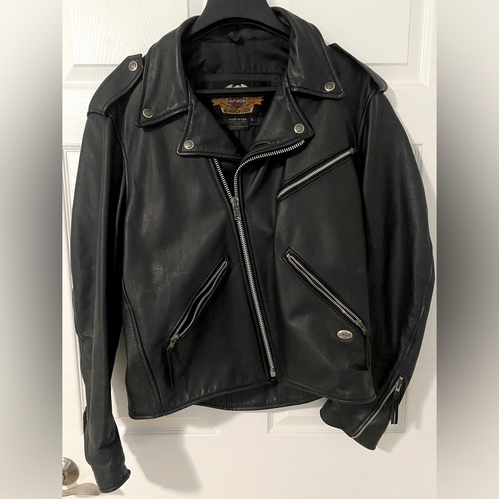 Black Harley Davidson biker jacket. Size Large